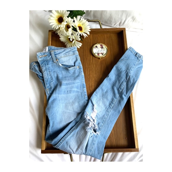 Miss Selfridge Women's Light Wash Ripped Jeans - Picture 2 of 6